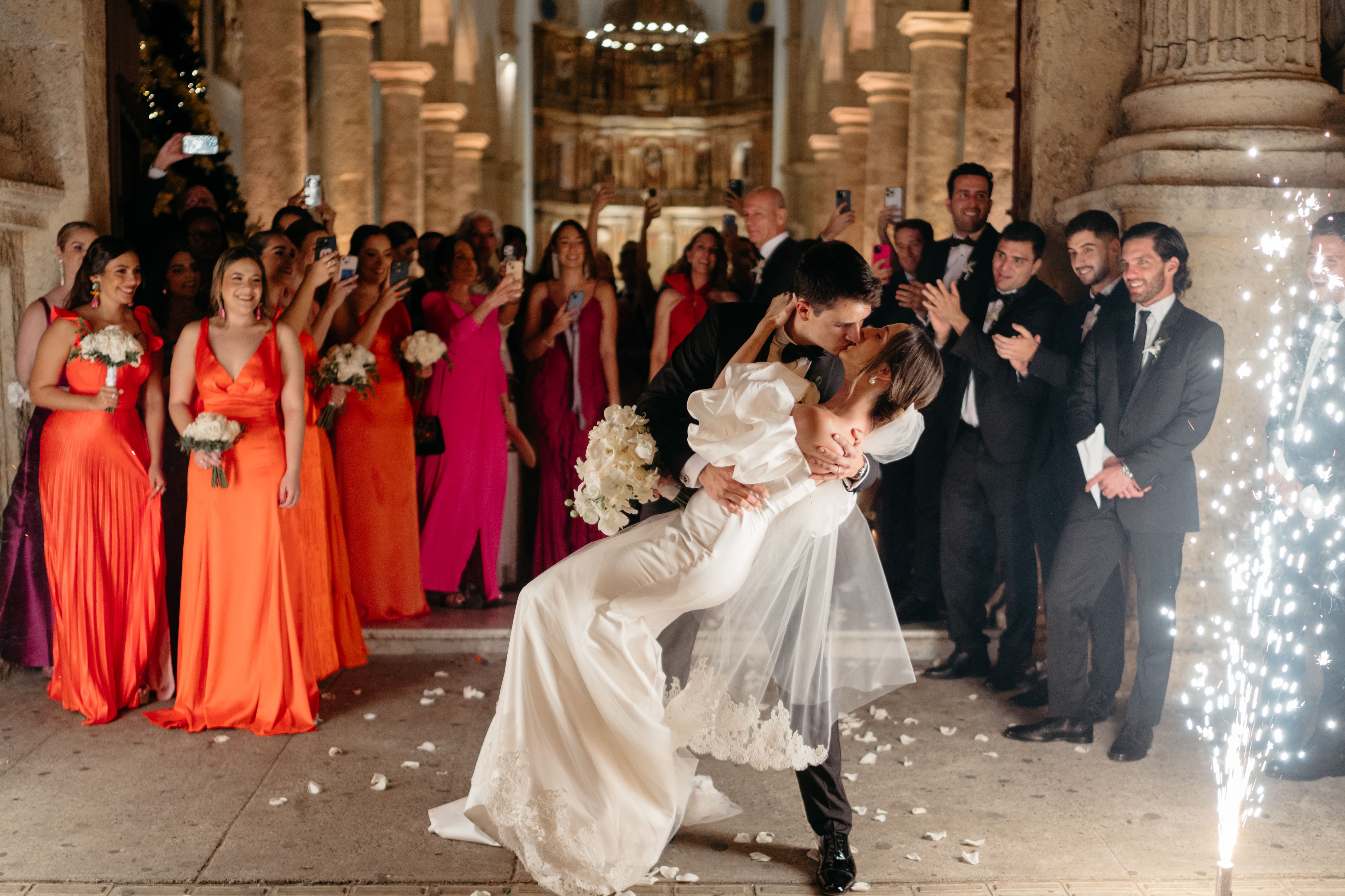 Valeria & Rodrigo wedding photo